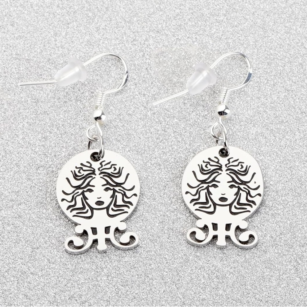 NEW Haunted Mansion Madame Leota Silver Dangle Earrings Goth Halloween Disney
